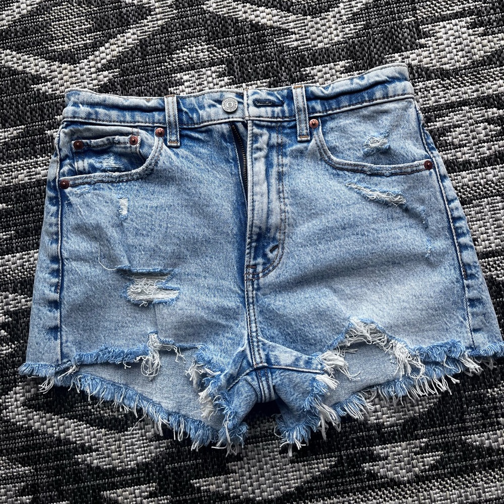 Abercrombie & Fitch - jean high waisted shirts